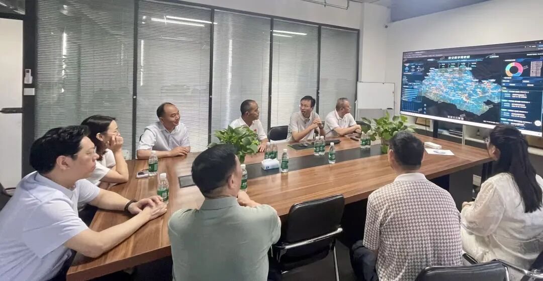 双方就低空综合治理体系建设交流座谈